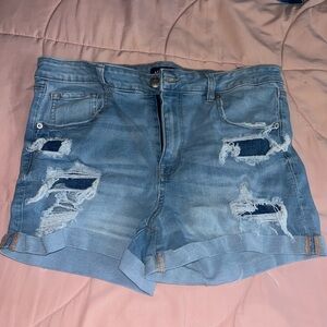 Shorts
Aeropostale
Size 16